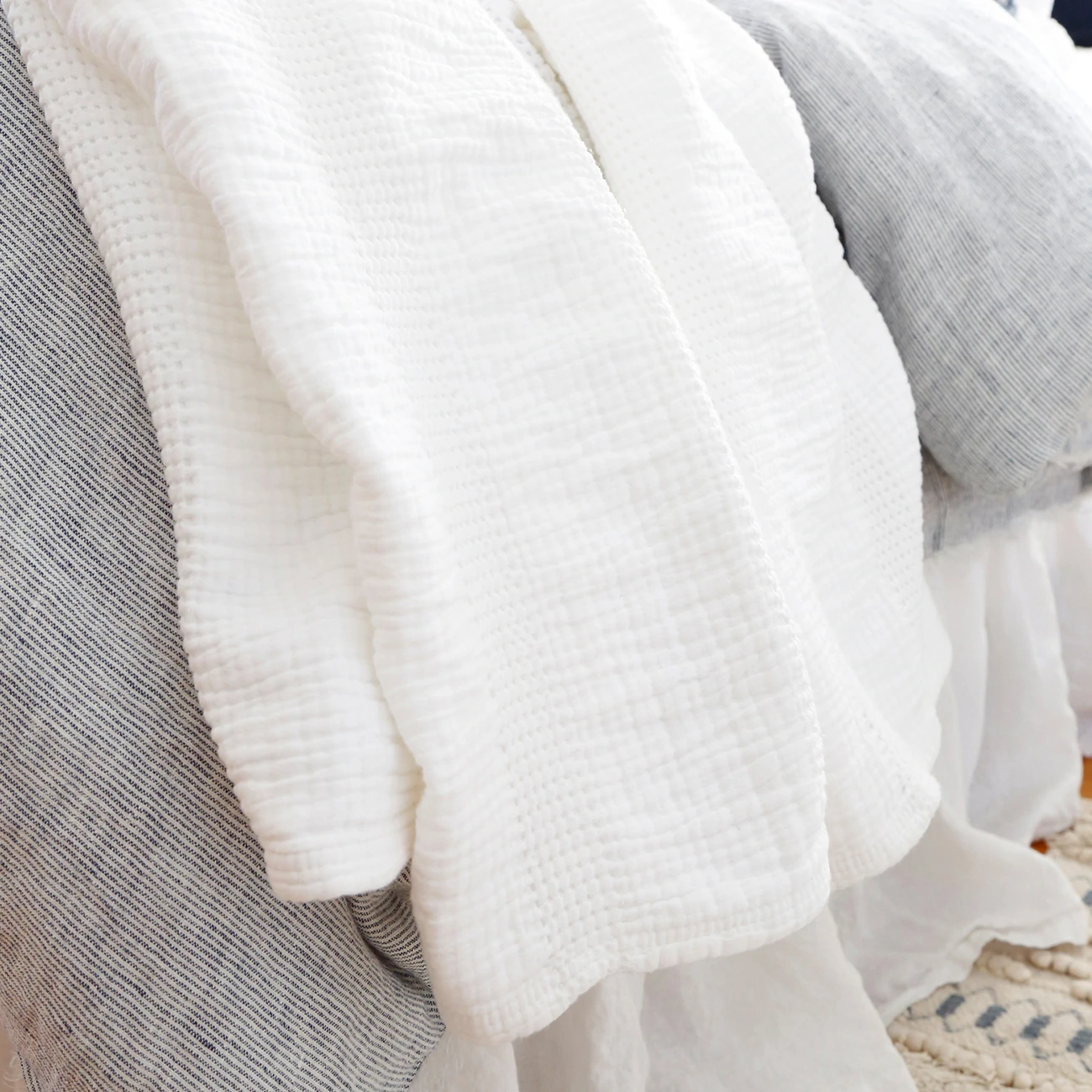 Nantucket King Matelasse Coverlet, White