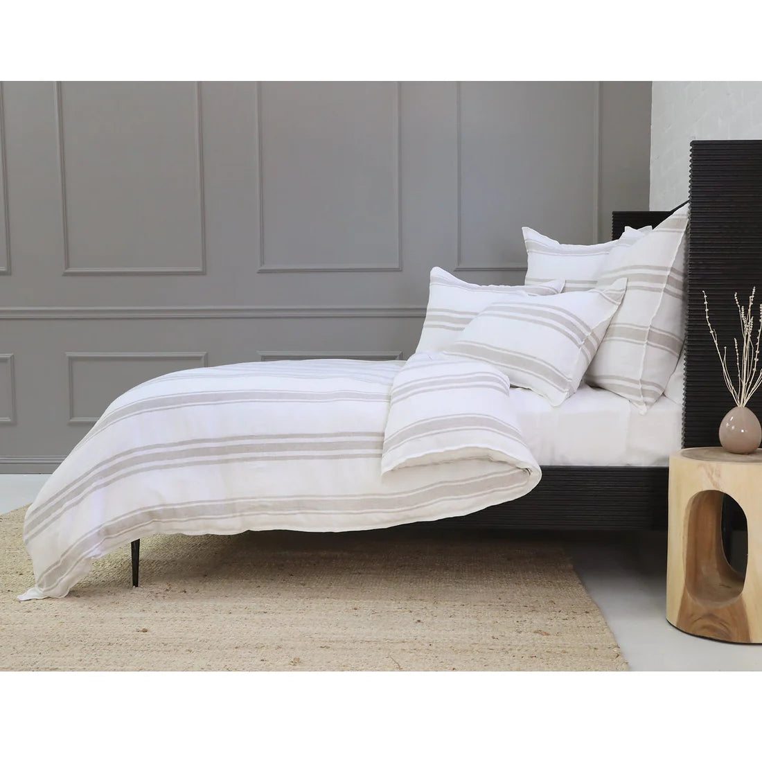 Jackson King Sham, White & Natural