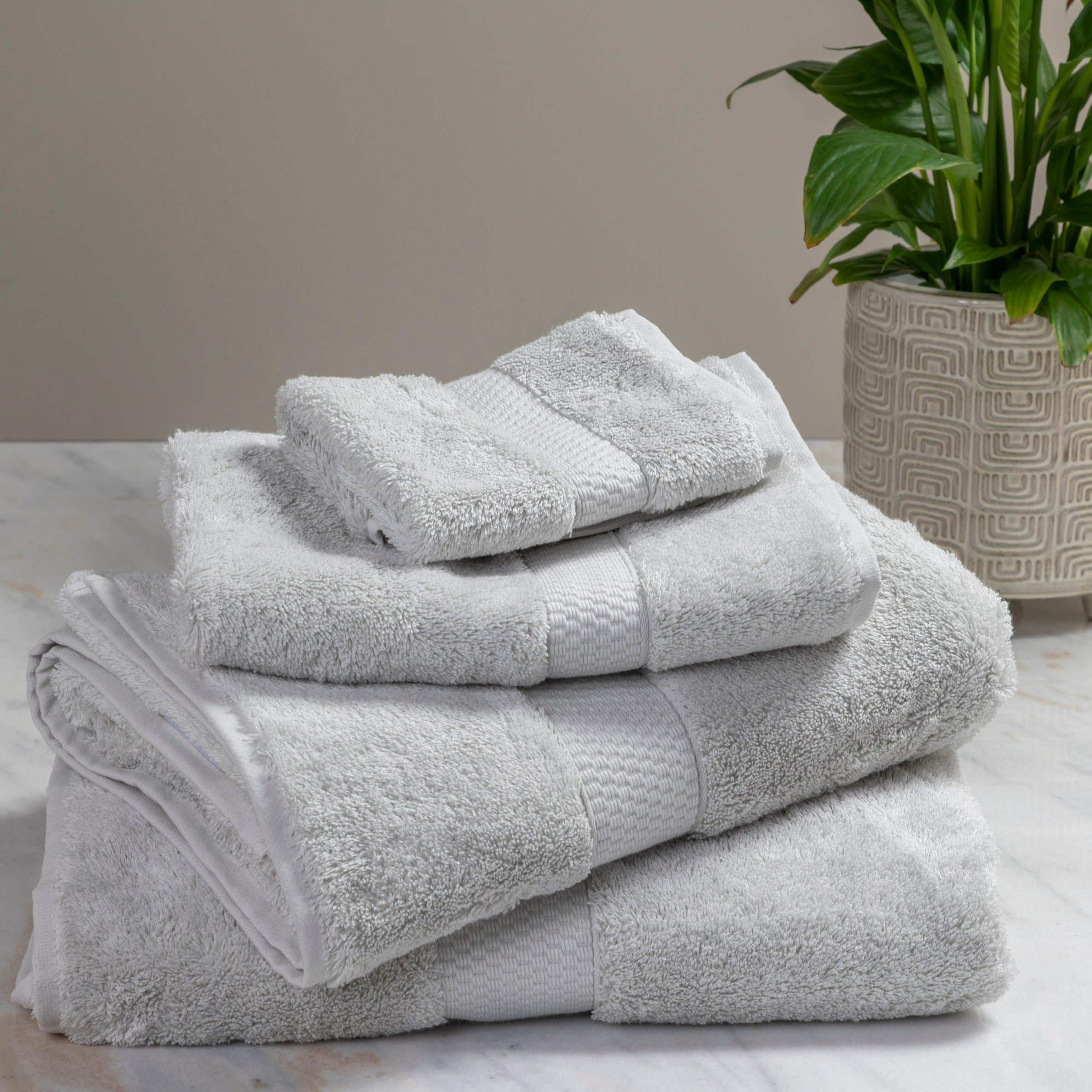 City Hand Towel, Pearl
