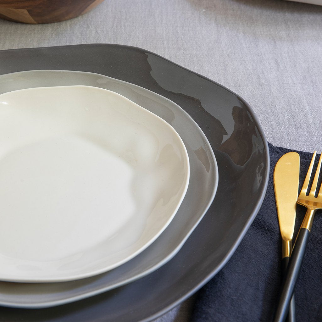 Tam Stoneware Dinner Plate, Sterling, Set of 4