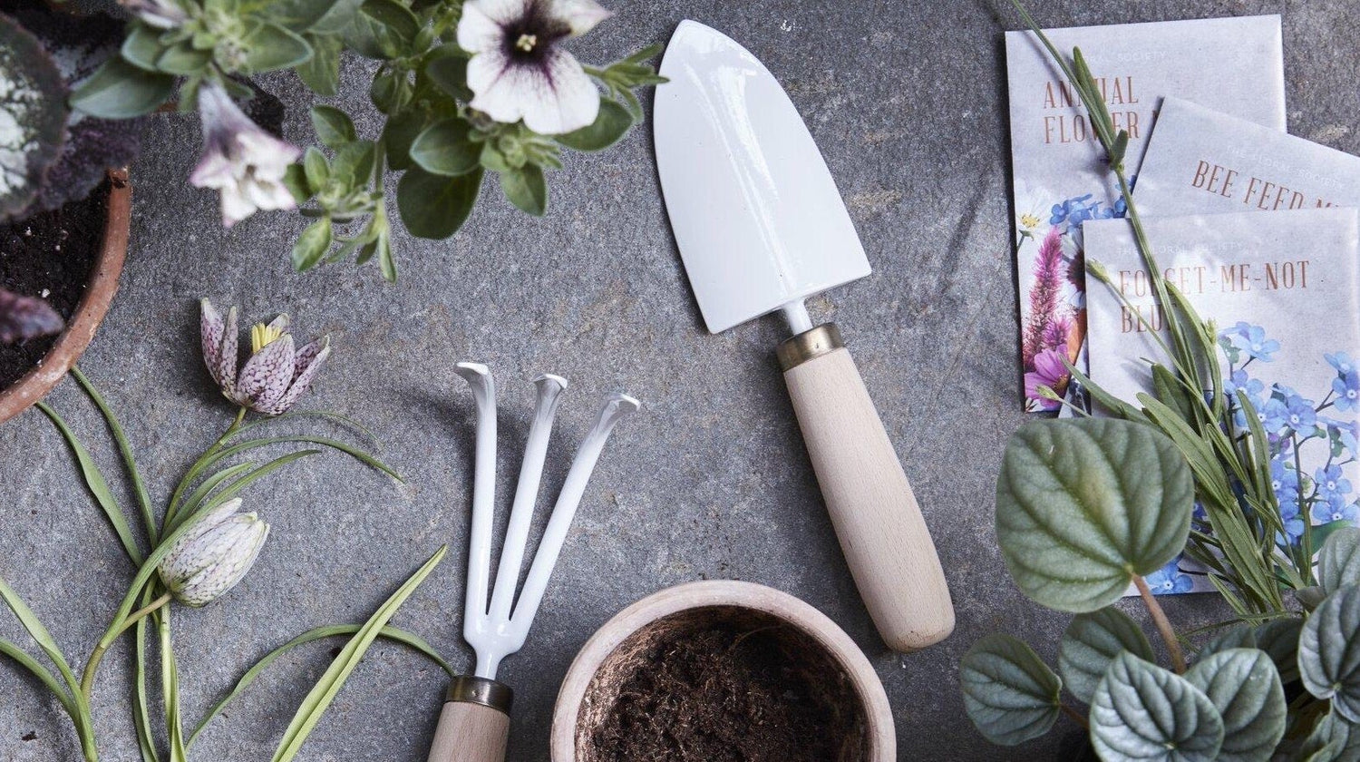 Garden Tools &amp; Accessories