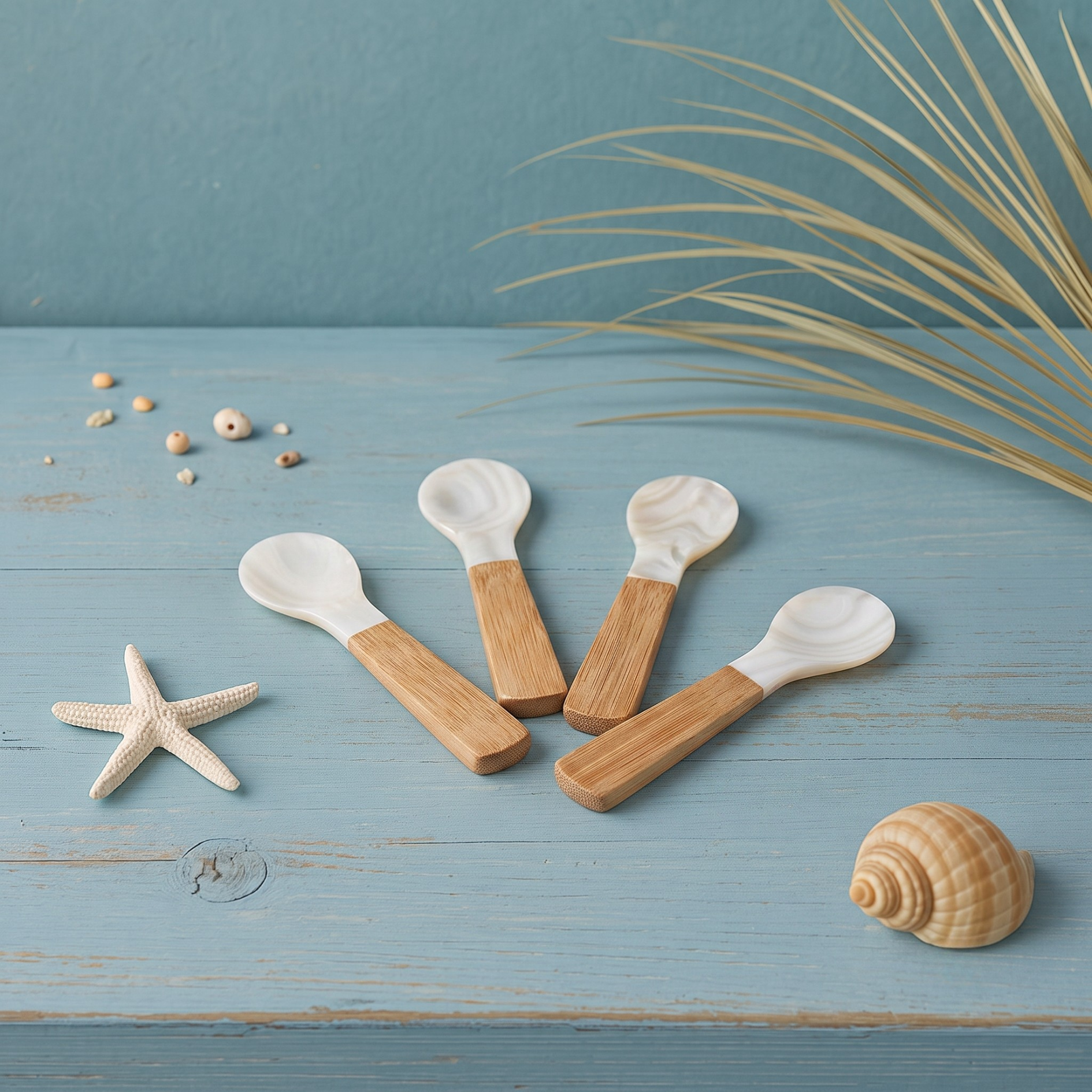 Seashell &amp; Bamboo Spoons Small, Set of 4