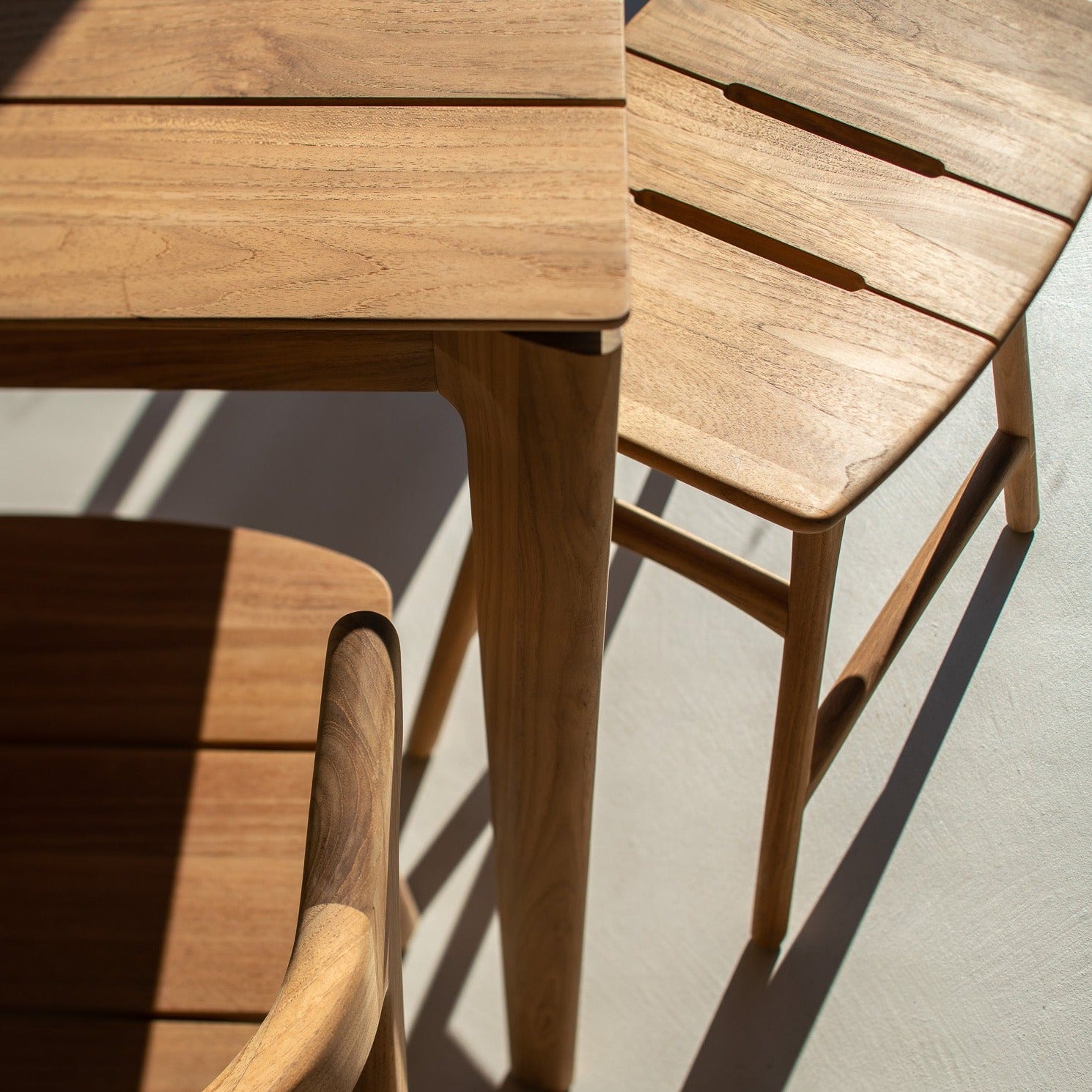 Osso outdoor stool frame - teak