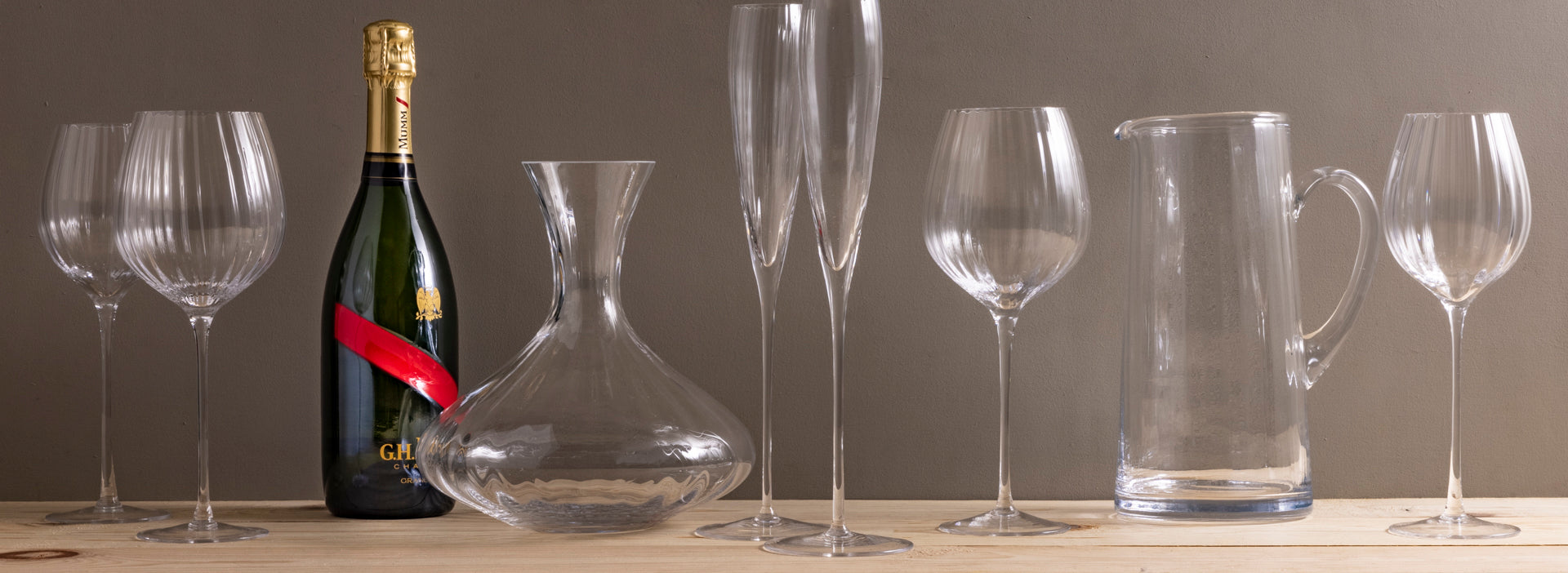 Elegant Crystal Stemware Set of 4 Red Wine Glasses
