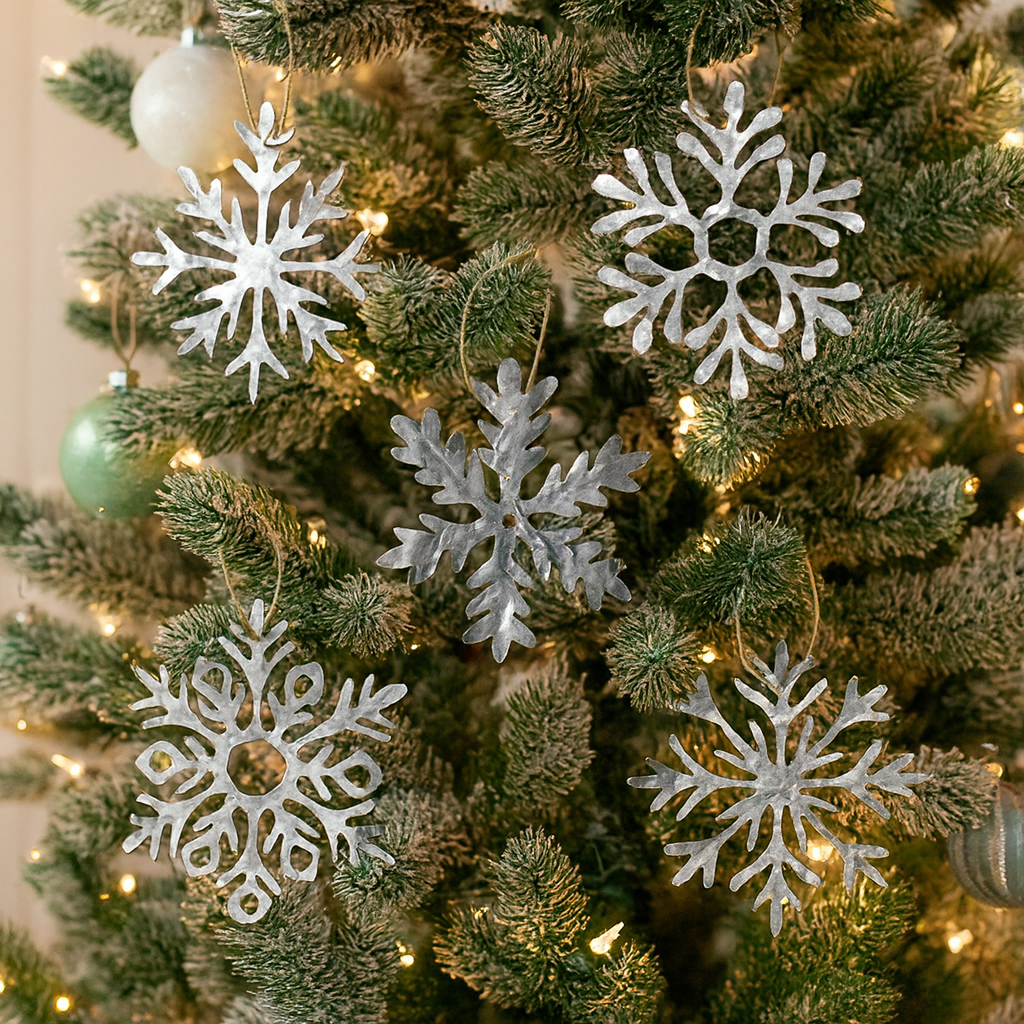 Metallic Silver Snowflake Ornament Large, Set of 5