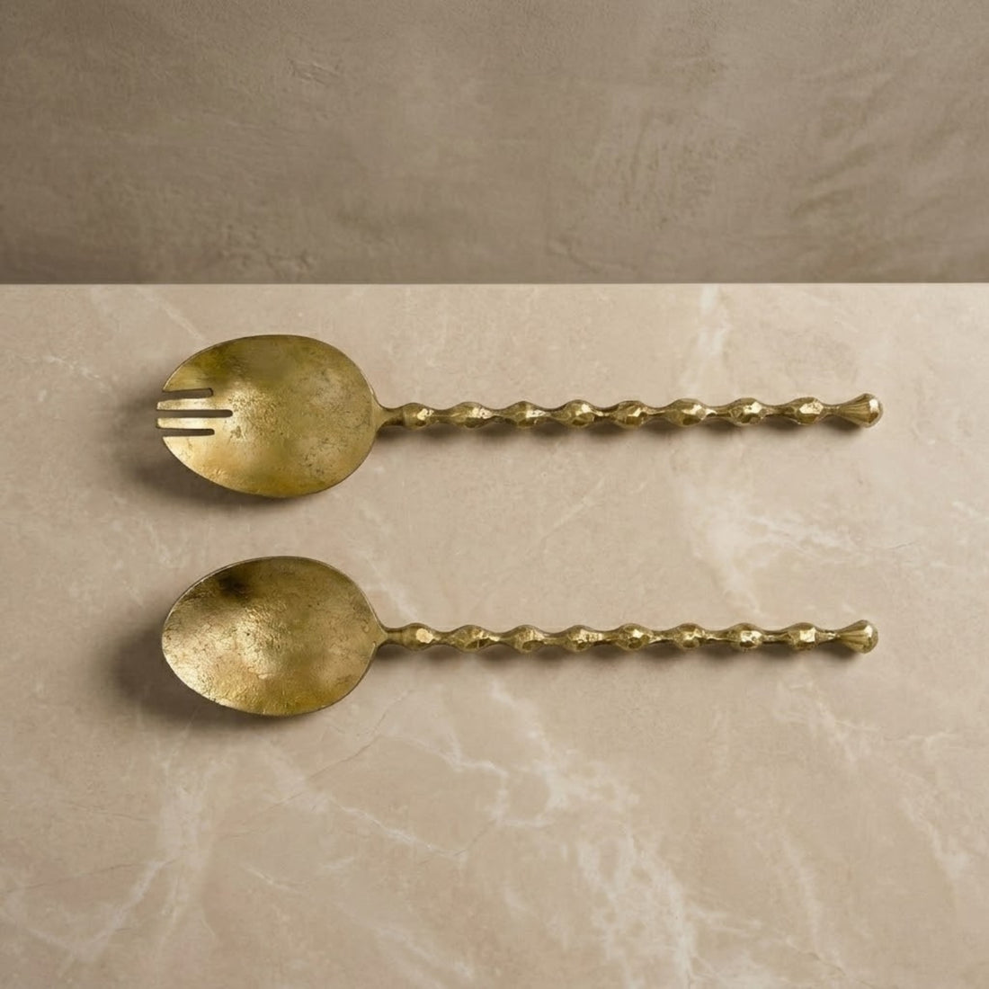 Elora Serving Set