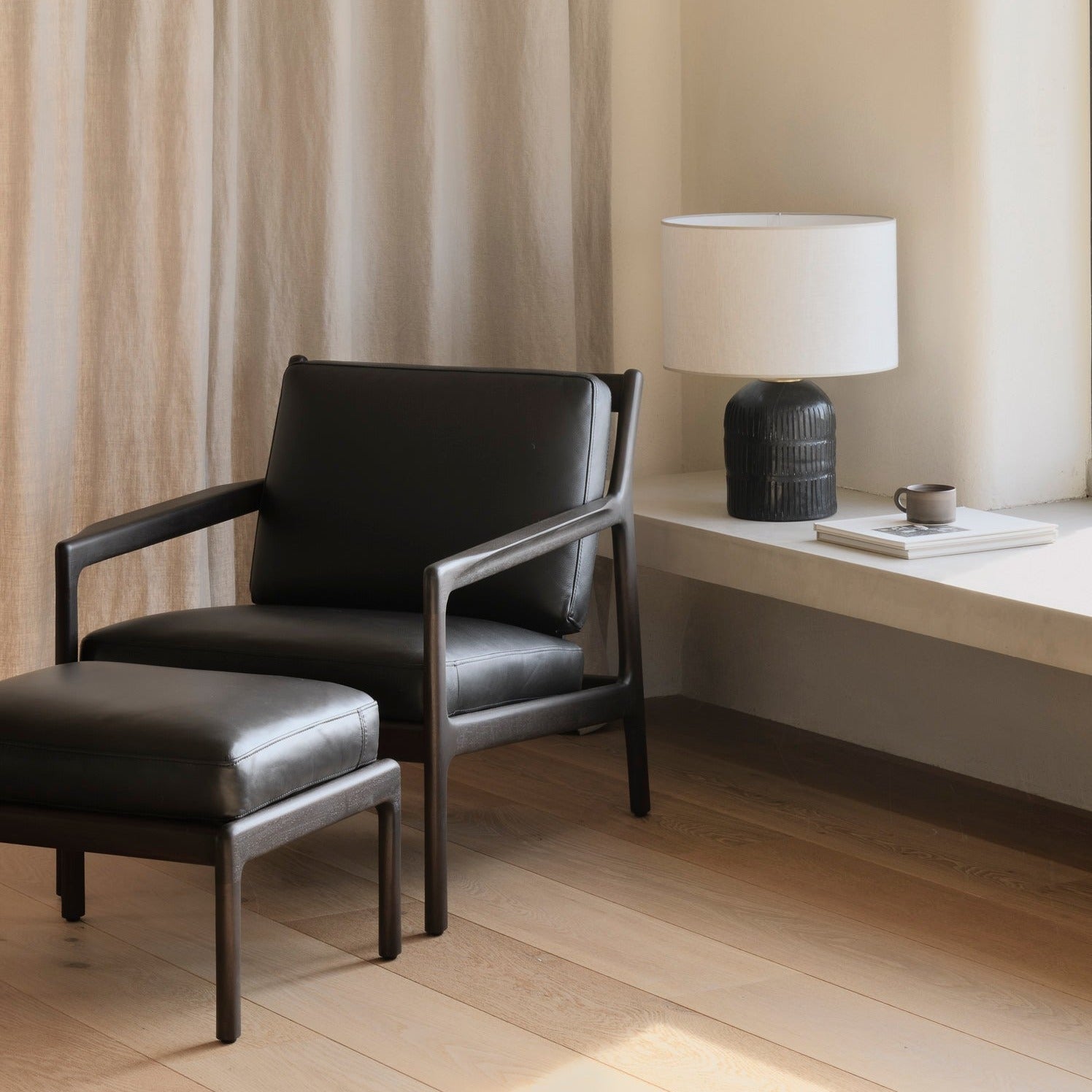 Jack Footstool, Varnished Mahogany, Dark Brown, Black Leather