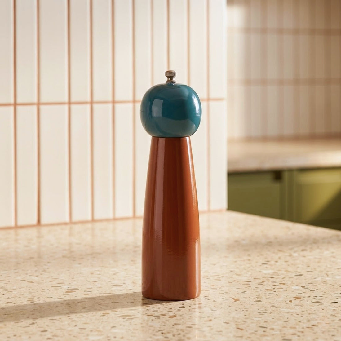 Harlow Bright Salt &amp; Pepper Mill, Rasberry