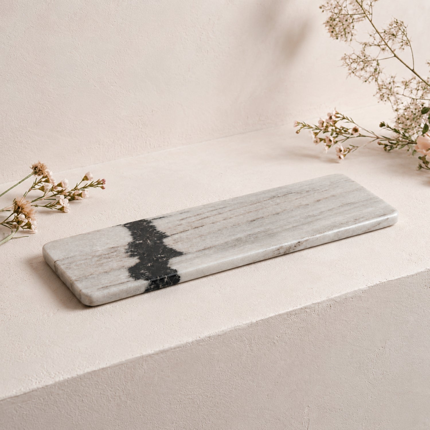 Linea Marble Board, Narrow