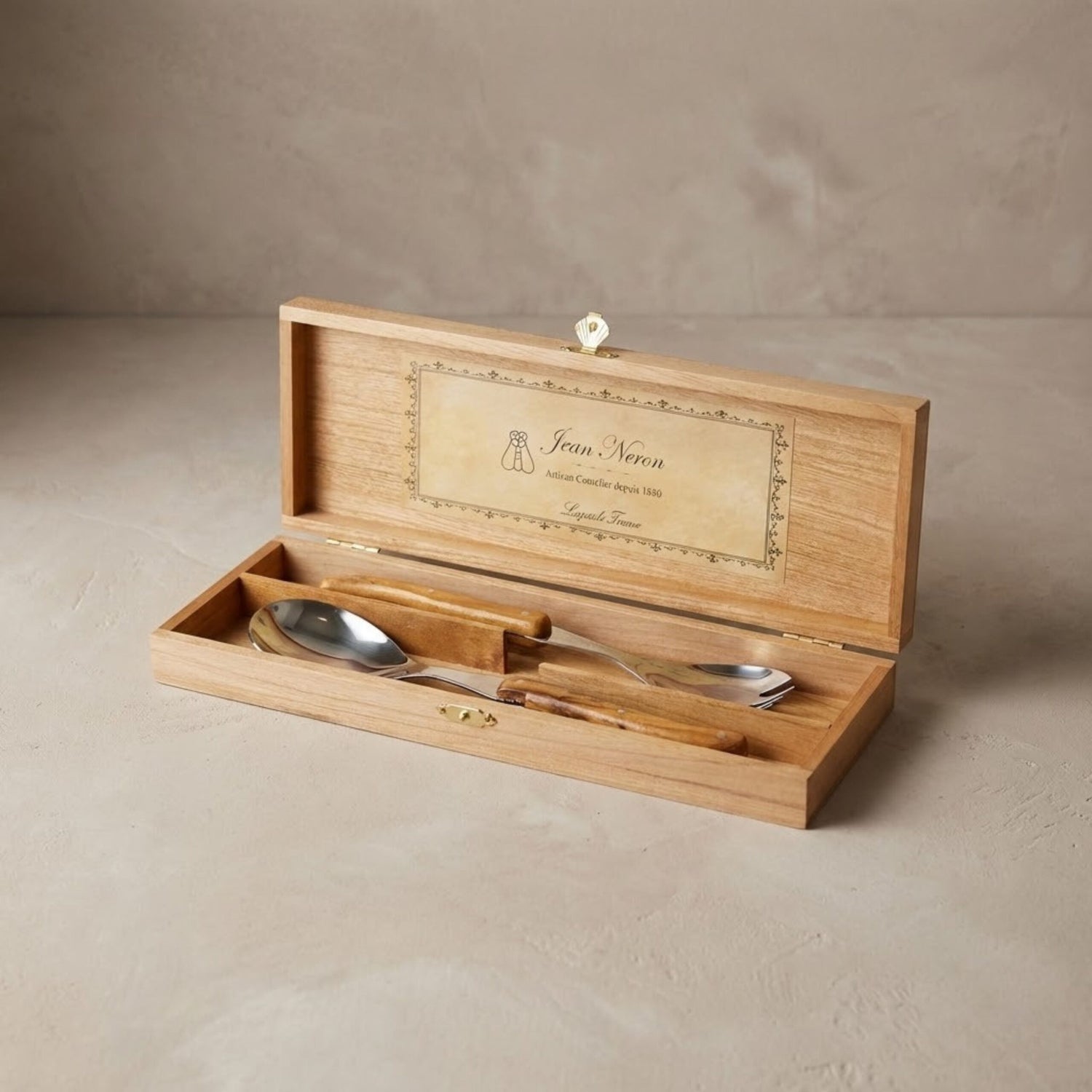 Laguiole Salad Serving Set Olivewood, in wooden box
