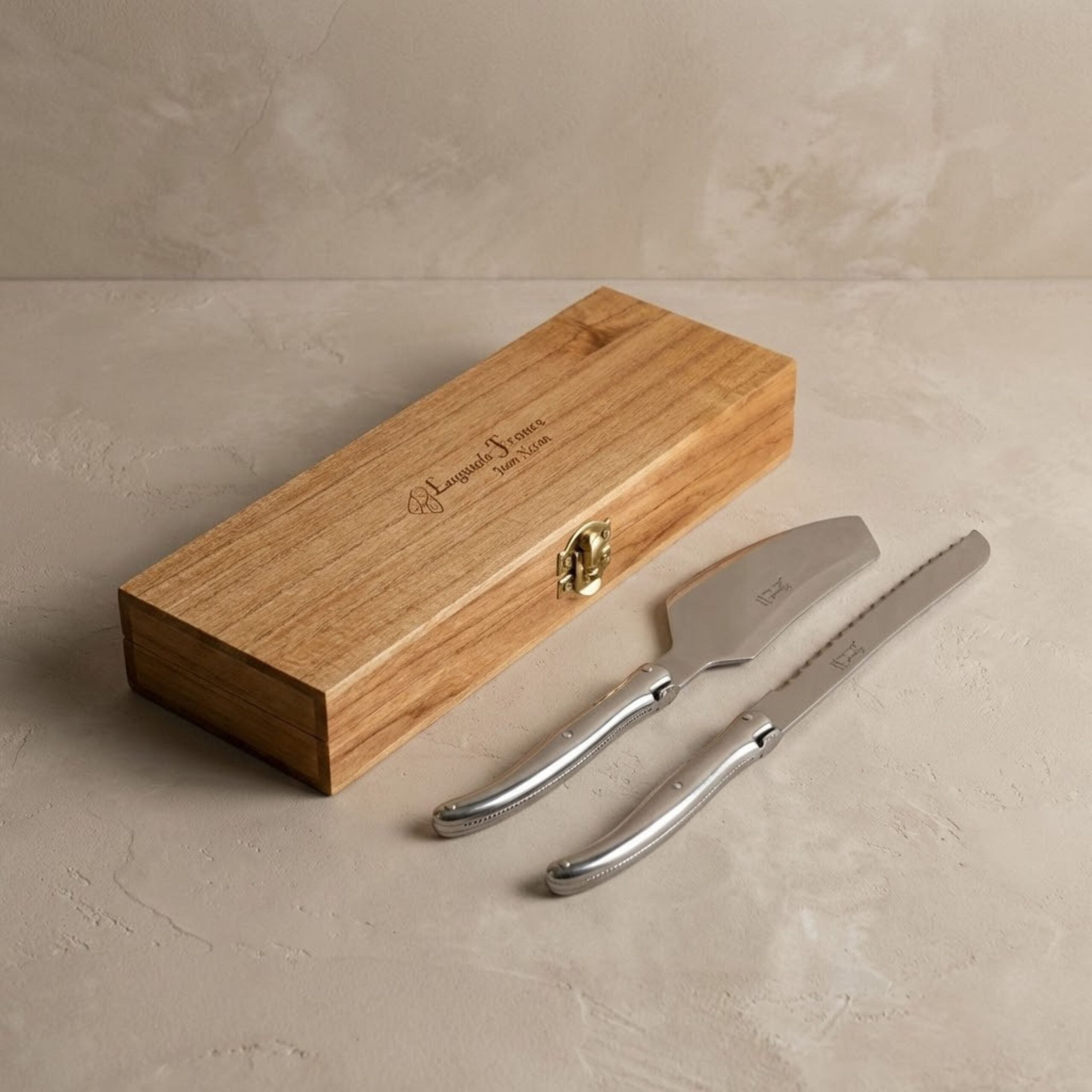 Laguiole Cake Serving Set, Platine Stainless Steel in wooden box