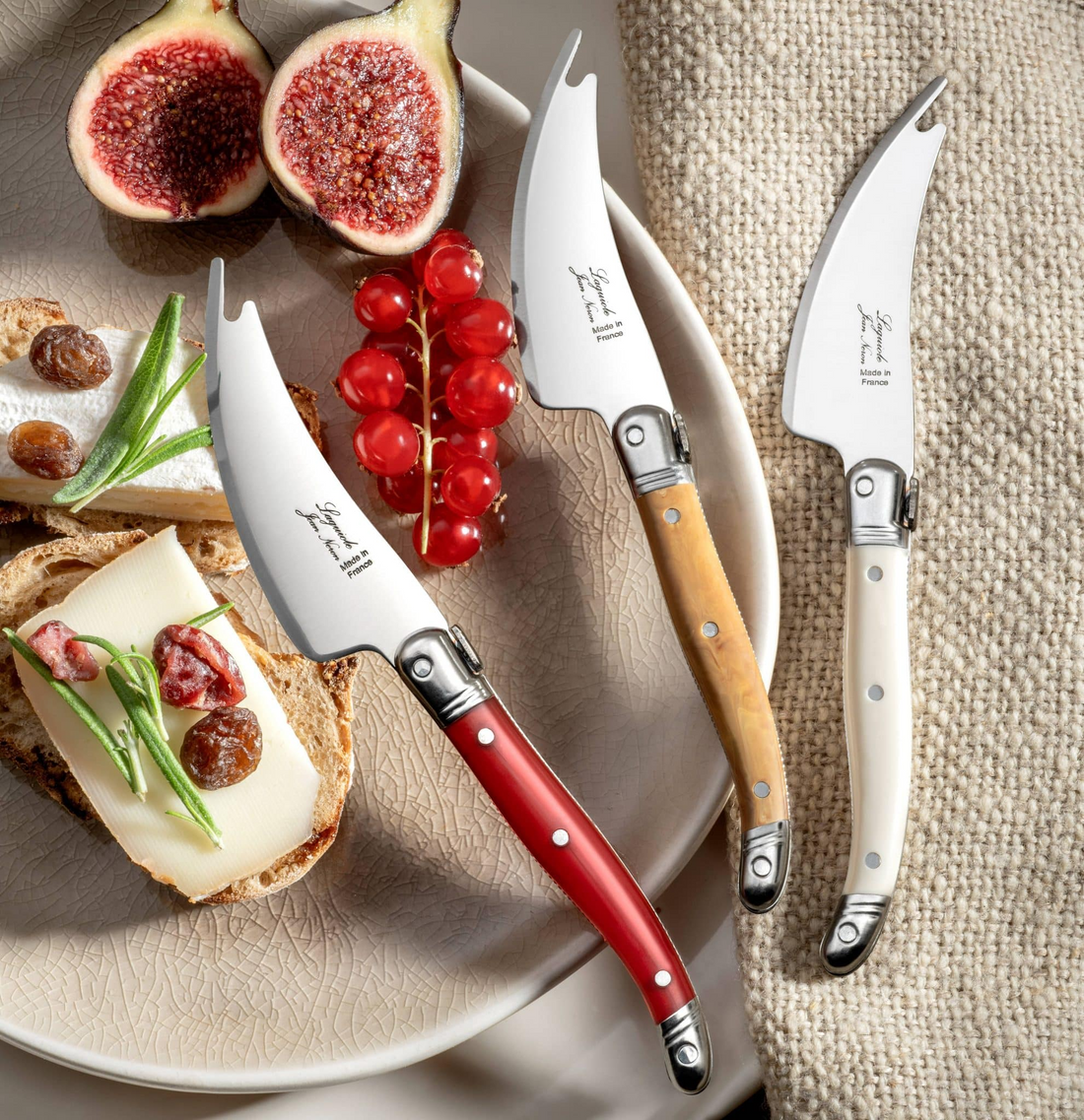 Set of 4 Laguiole Pronged Knife, Olive Wood