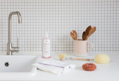 Andrée Jardin Liquid Dish Soap - Grapefruit &amp; Rose 500ml (Set of 2) Andrée Jardin andree-jardin-liquid-dish-soap-grapefruit-rose-500ml-set-of-2 - French Dry Goods