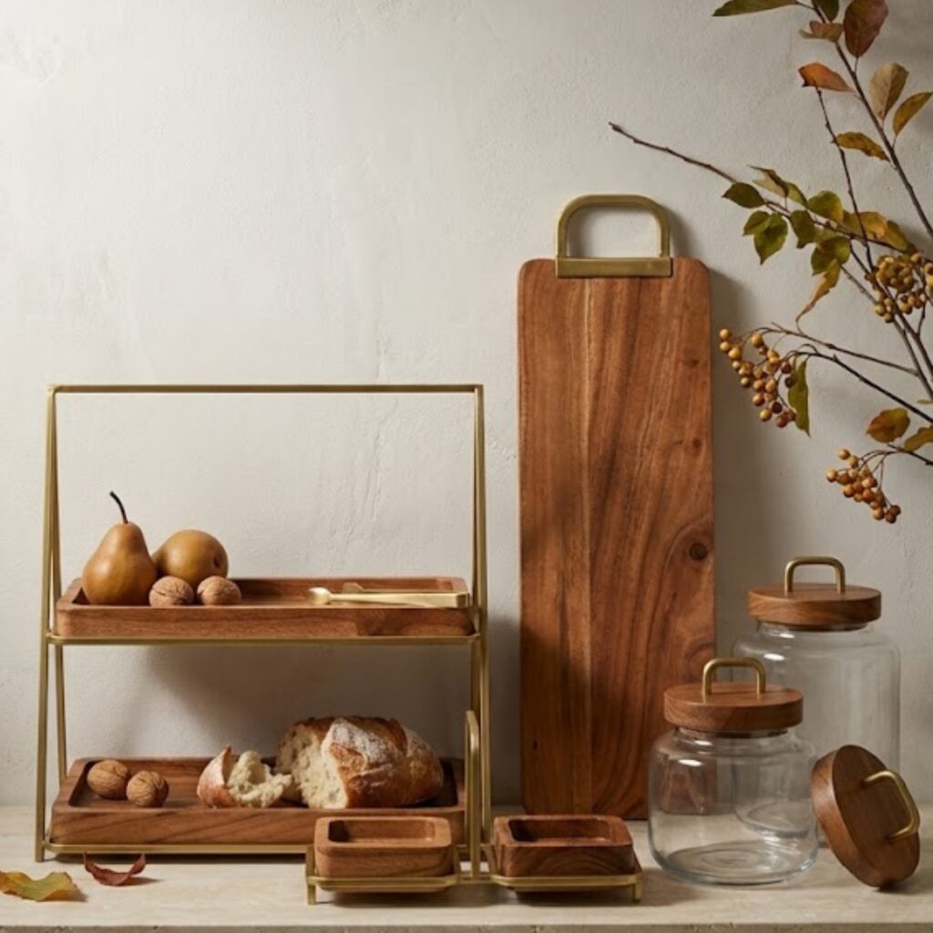 Mariposa Tiered Stand