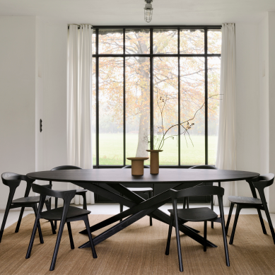 Mikado Dining Table, Varnished Oak, Black, Oval