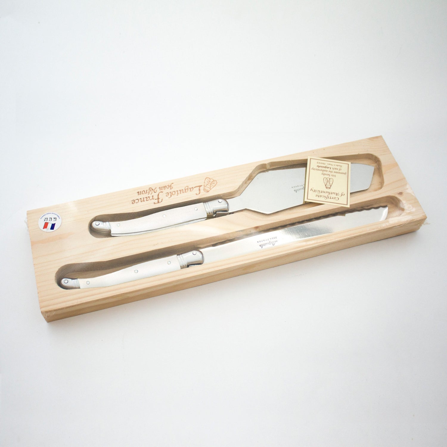 Laguiole Cake Serving Set, Ivory in Wooden box