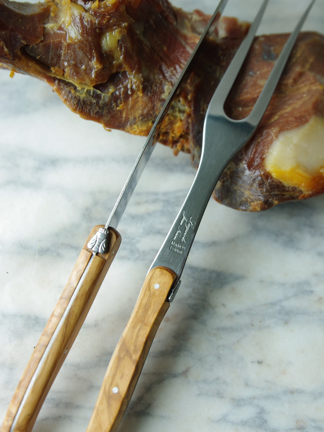 Laguiole Carving set in machine finished Olivewood - wood flat