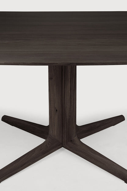 Corto Dining Table, Varnished Oak, Brown, Square