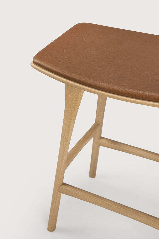 Osso Counter Stool, Varnished Oak, Cognac Leather