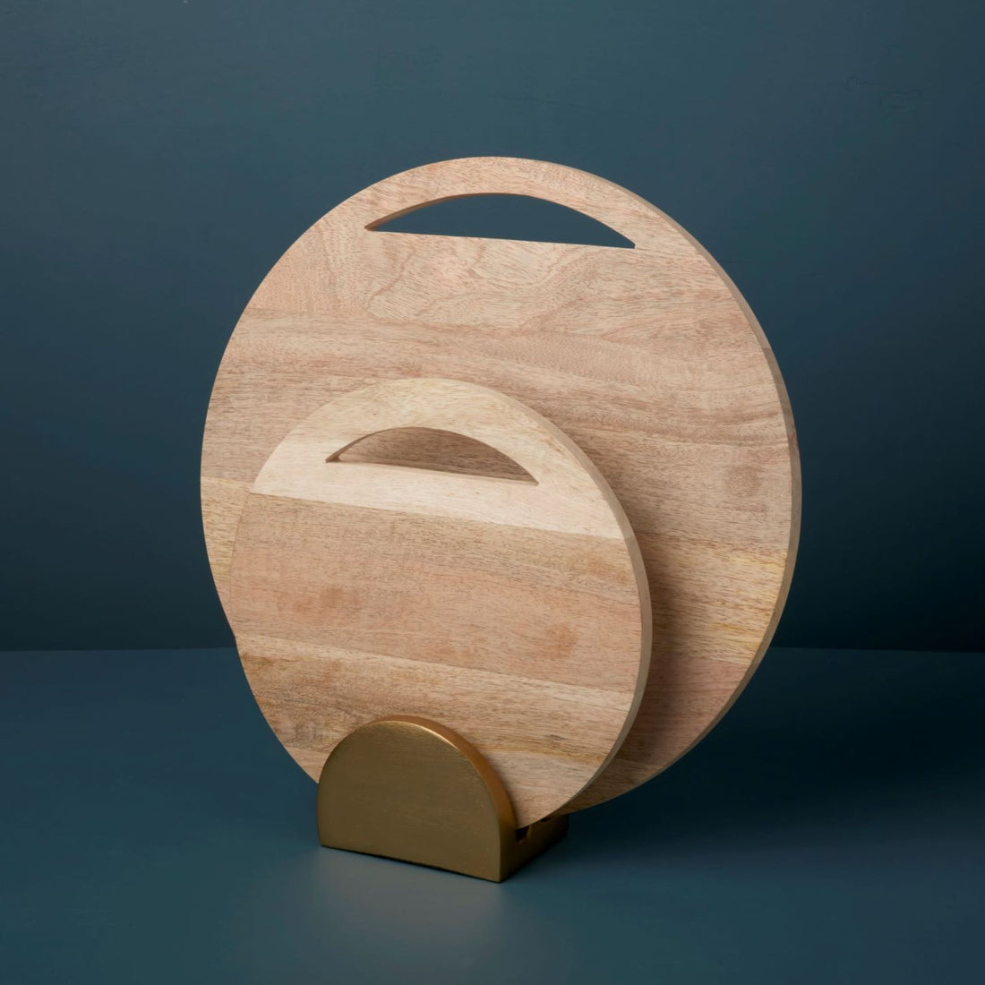 Leo Round Boards &amp; Stand Set