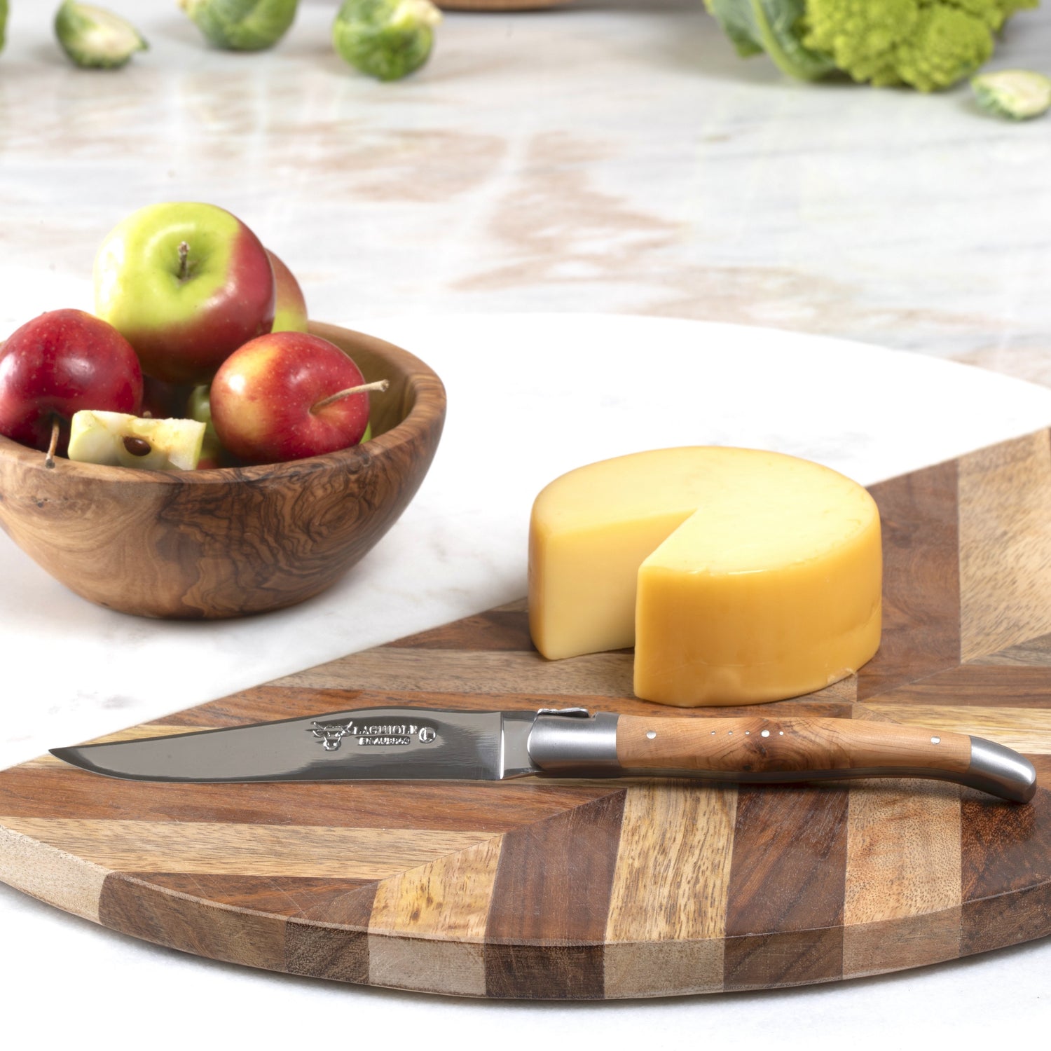 Laguiole en Aubrac Handcrafted Steak Knives, Set of 4, Juniper Wood