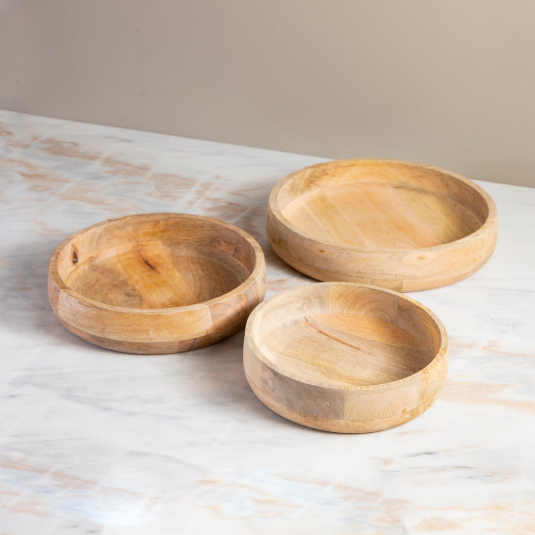 Ribbed Wooden Serving Bowl (2 Sizes) – House of Objects