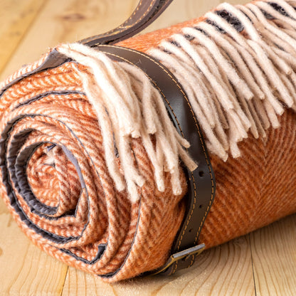 Recycled Wool Waterproof Picnic Blanket in Rust Herringbone - Brown Leather