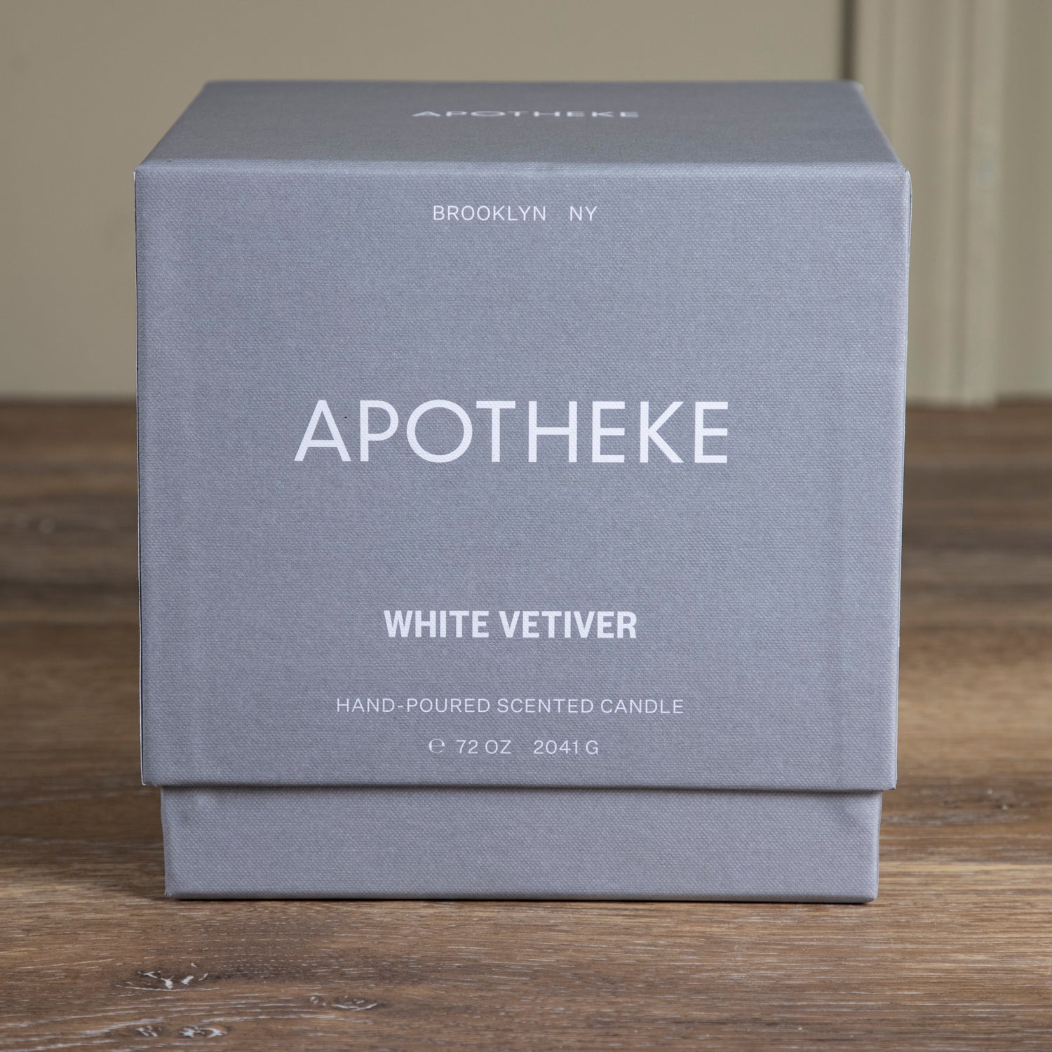 Apotheke Concrete 4-Wick Candle, White Vetiver