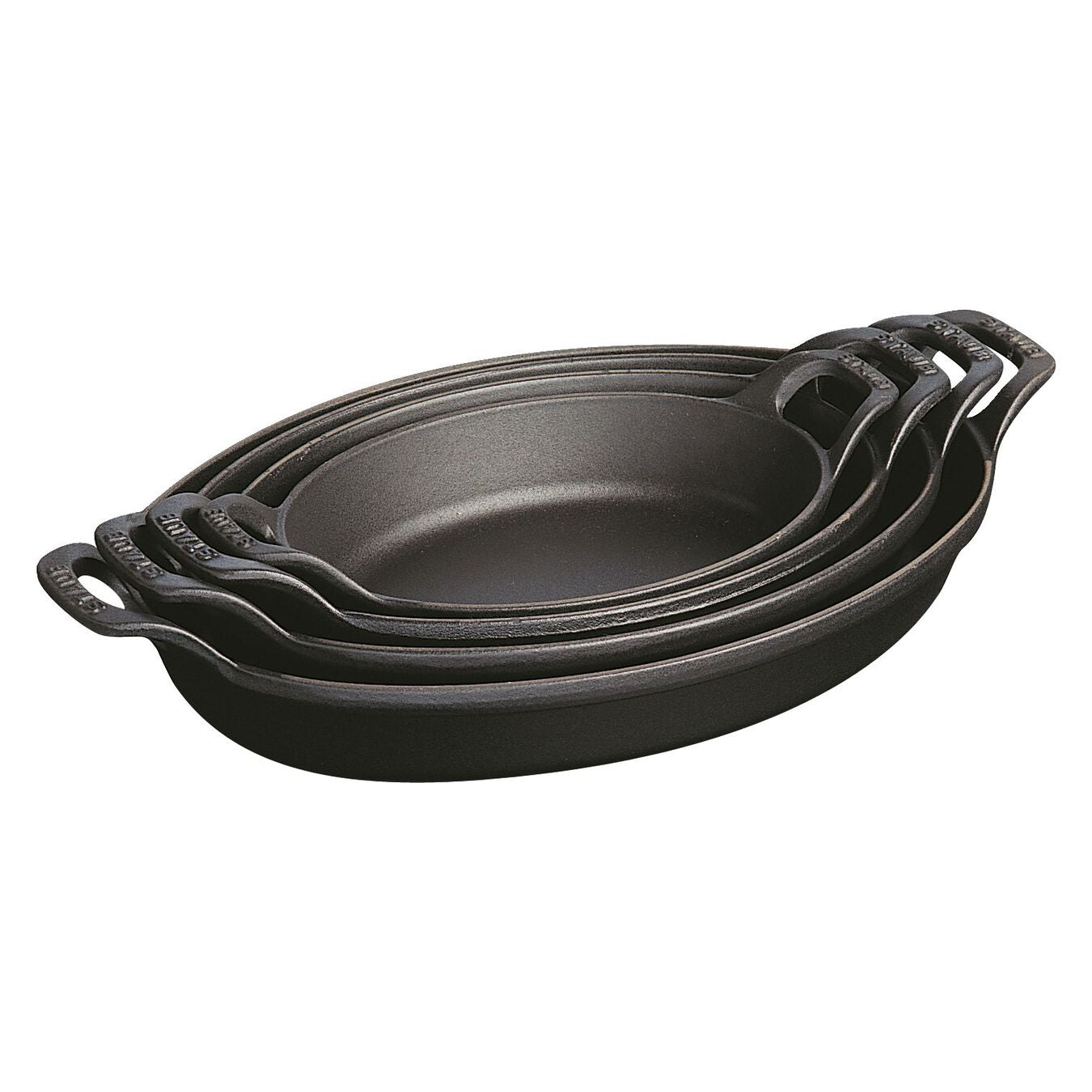 Staub Oval Baking Dish, 12.5, Black – Be Home
