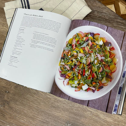 Salade: More Recipes from the Market Table by Pascale Beale