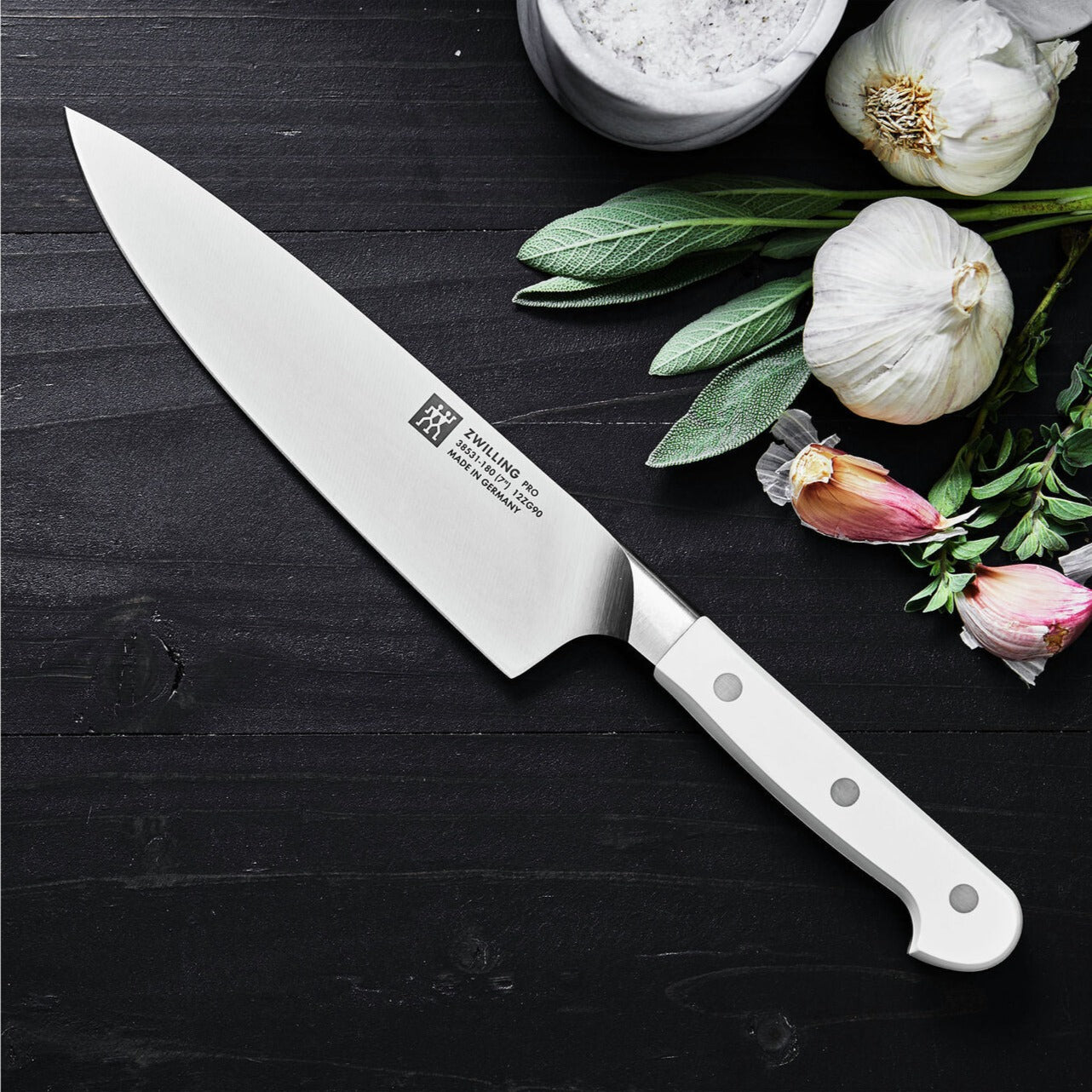 Zwilling Pro Le Blanc, 7&quot; Chef&