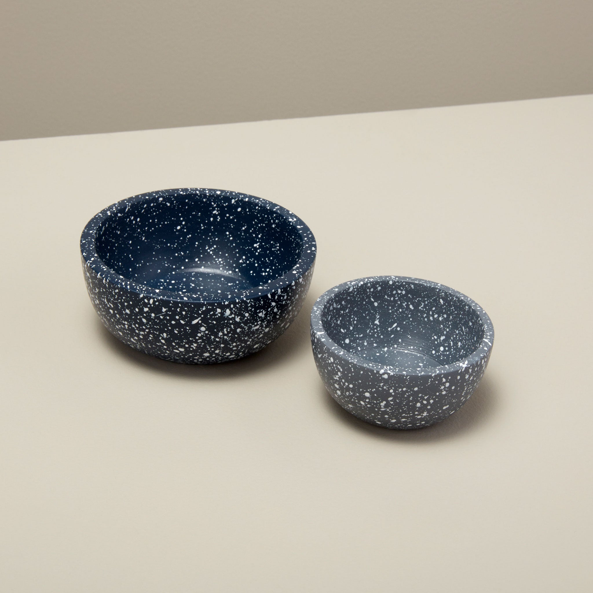 Speckled Cement Nesting Pinch Bowls Set, Midnight &amp; Slate