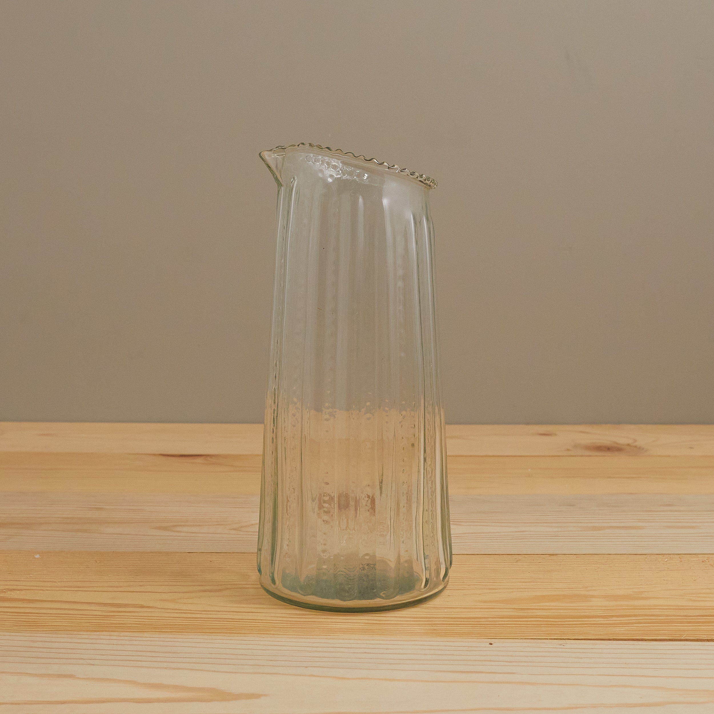 Ruffle Glass Lines Carafe