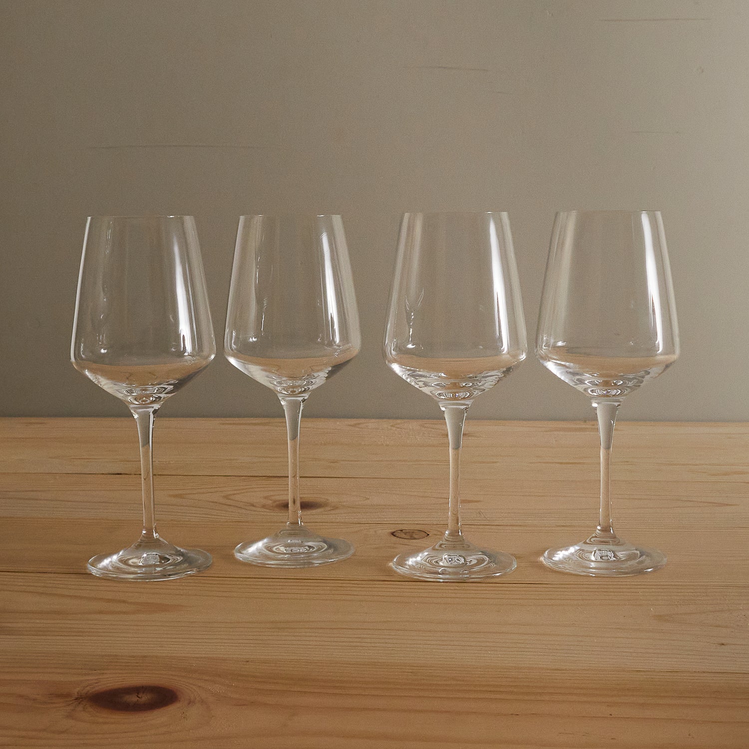 Aria White Wine Glass, Set of 6 – Be Home