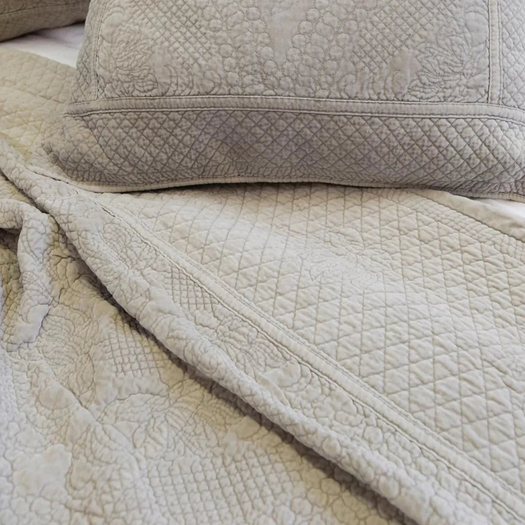 Marseille Queen Coverlet, Taupe