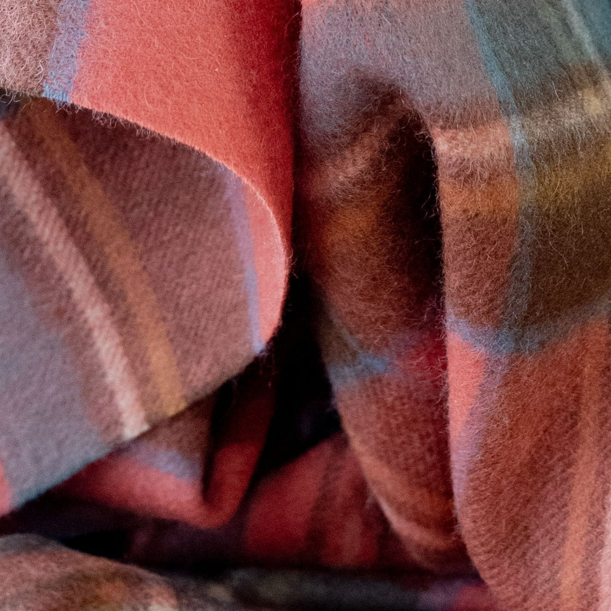 Lambswool Blanket in Stewart Royal Antique Tartan