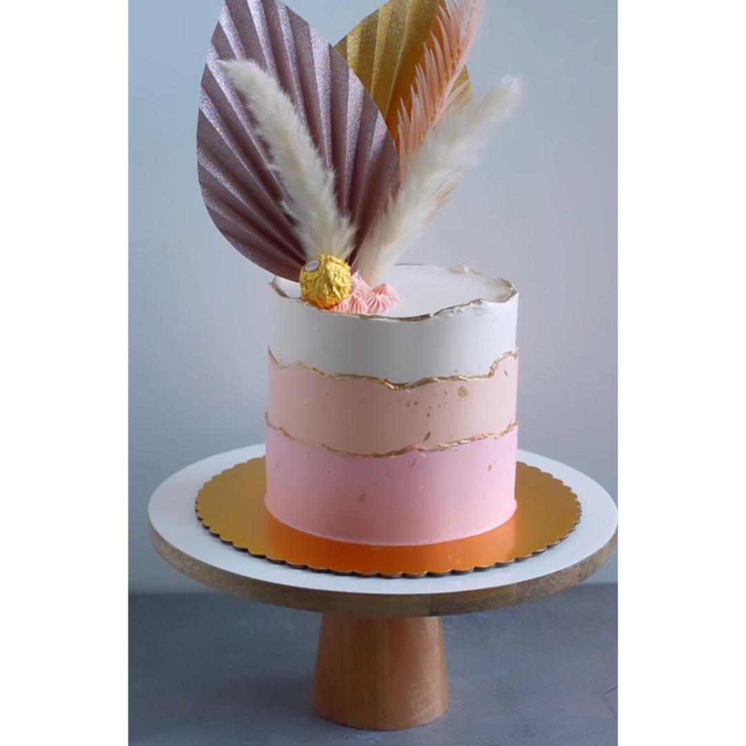 Cake Stand – Newborn Studio Props