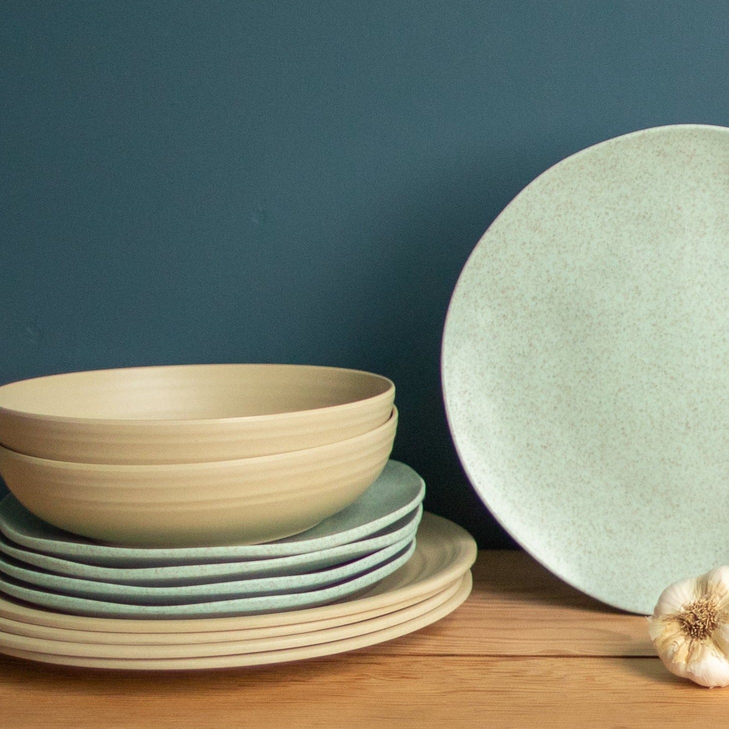 Sage green outlet dinnerware