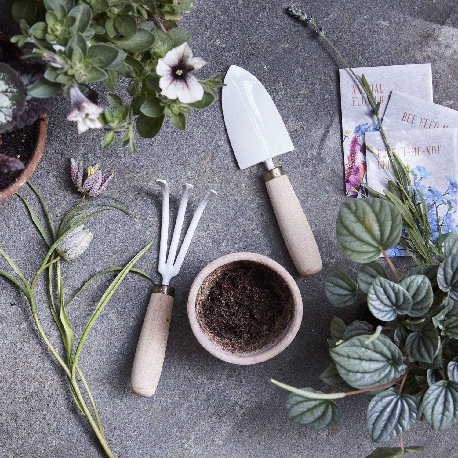 mini garden tools set Garden Tool Set – Be Home