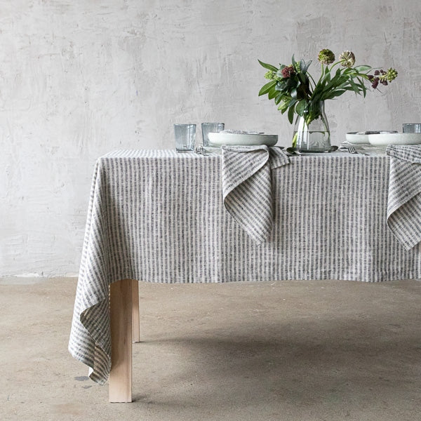 Brittany Tablecloth, Black and Natural